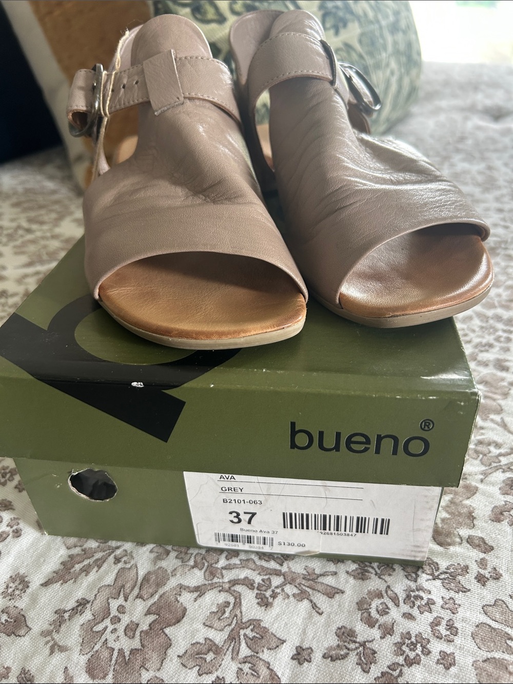 Bueno Ava Taupe Leather Open-Toe Sandals